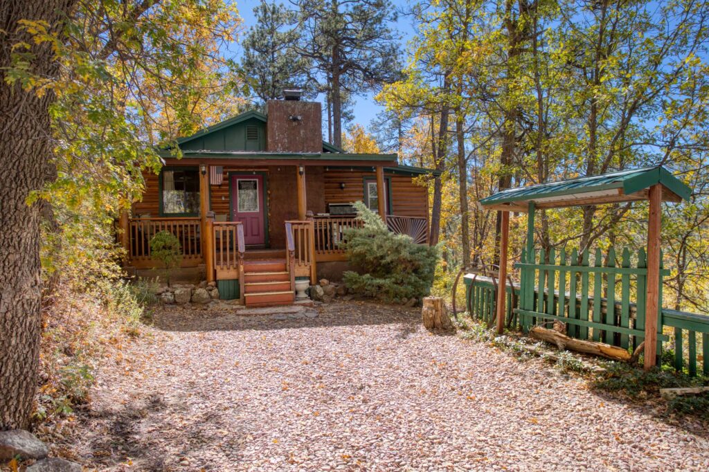 Cabin 3: Front view, private parking